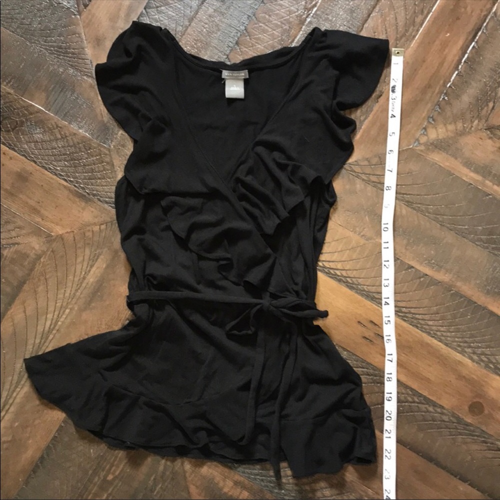 black Loft top